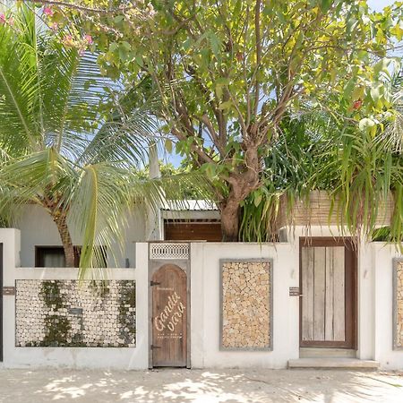 Brickwood Ganduvaru Private Villas Rasdhoo Ngoại thất bức ảnh