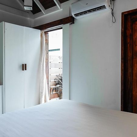 Brickwood Ganduvaru Private Villas Rasdhoo Ngoại thất bức ảnh