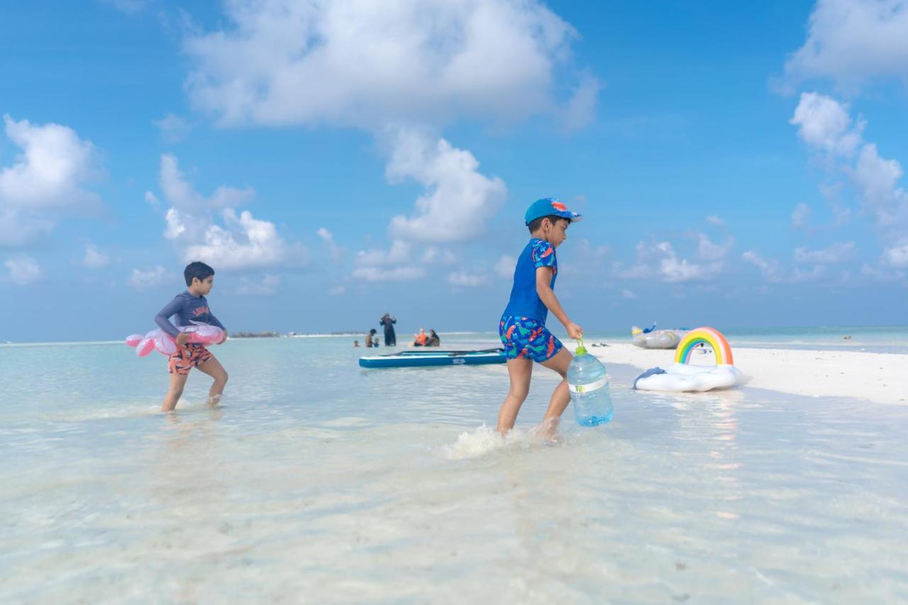 Brickwood Ganduvaru Private Villas Rasdhoo Ngoại thất bức ảnh