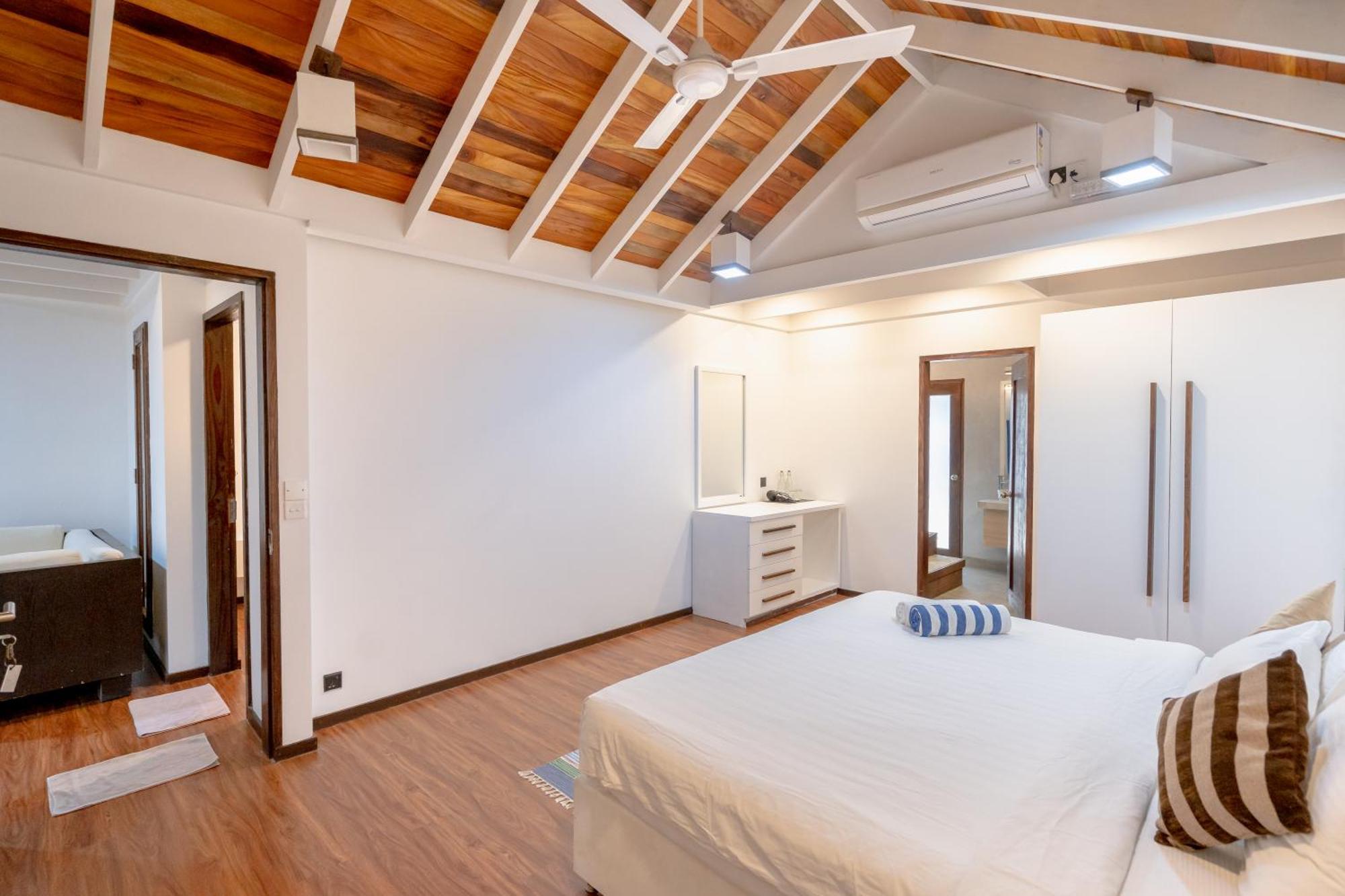 Brickwood Ganduvaru Private Villas Rasdhoo Ngoại thất bức ảnh