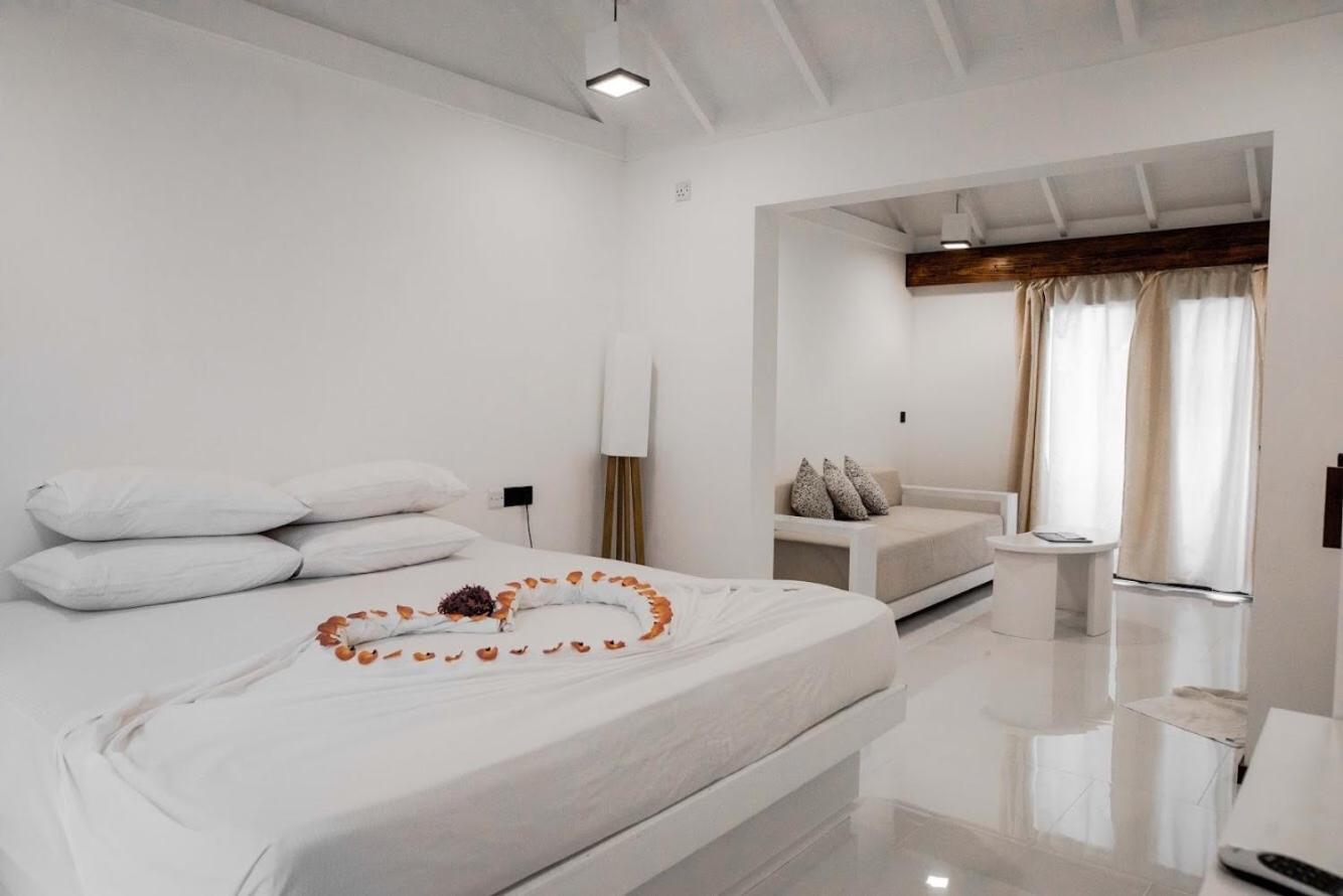 Brickwood Ganduvaru Private Villas Rasdhoo Phòng bức ảnh