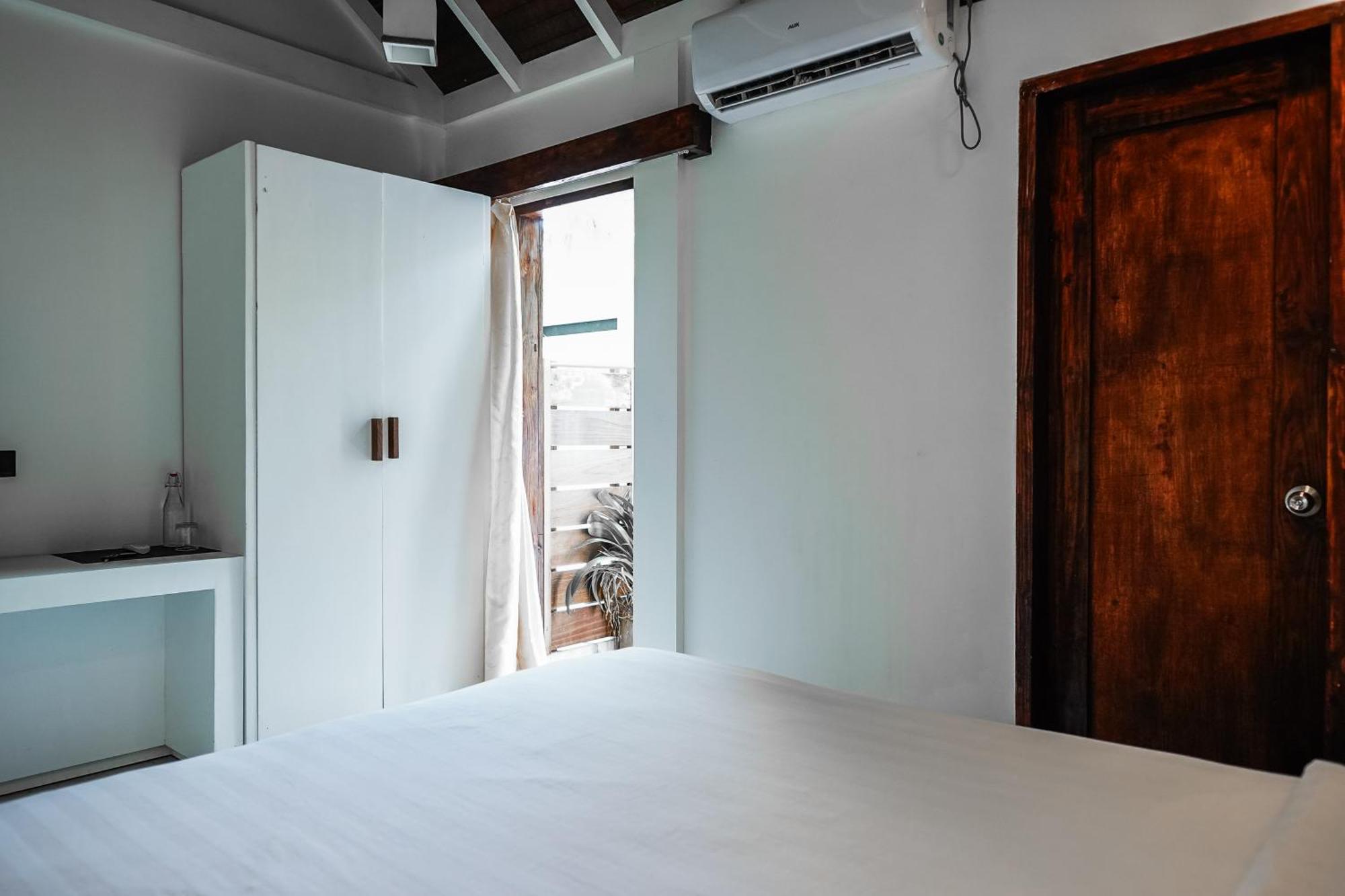 Brickwood Ganduvaru Private Villas Rasdhoo Ngoại thất bức ảnh